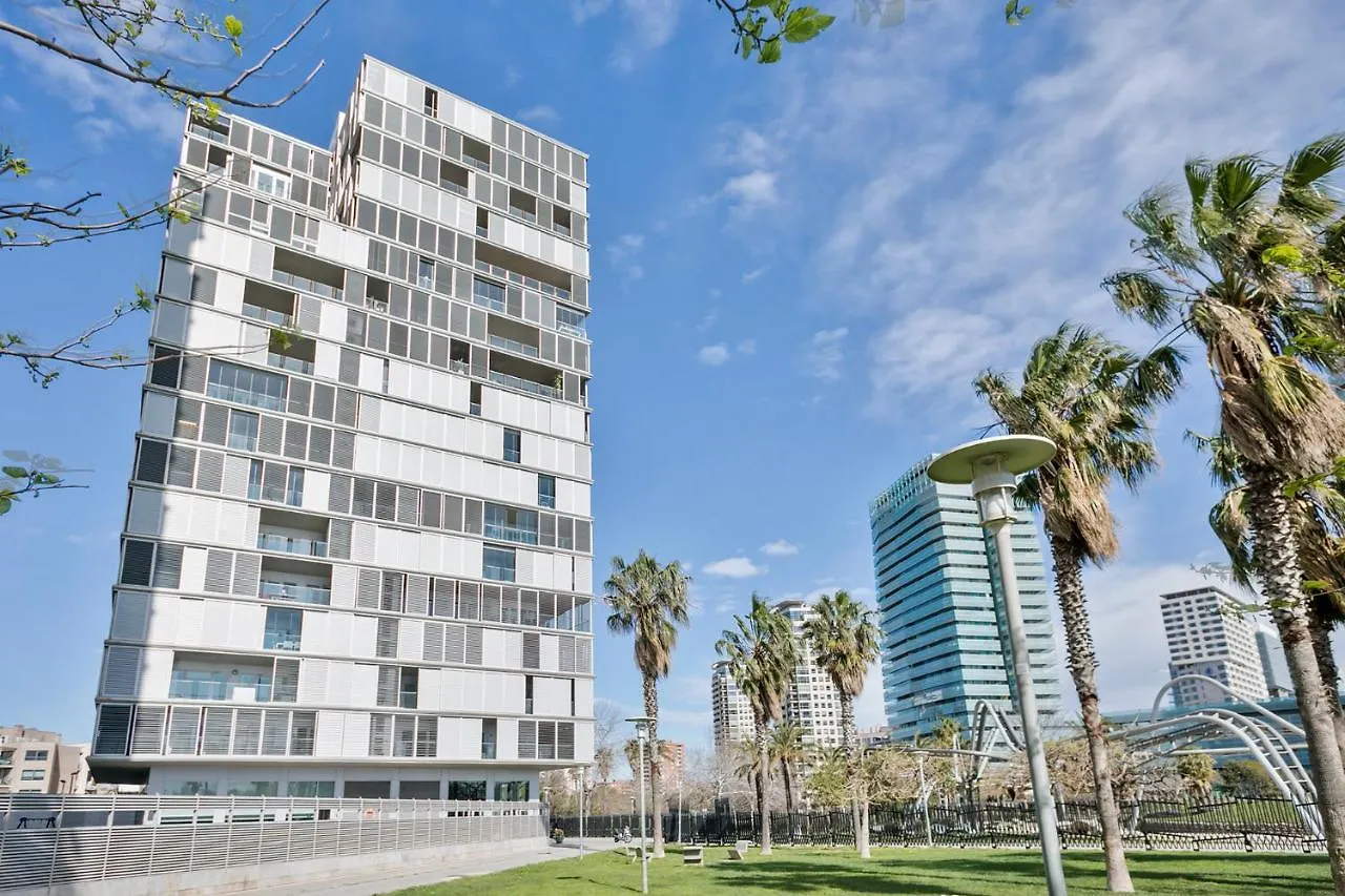Alcam Llum Deluxe Apartment Barcelona